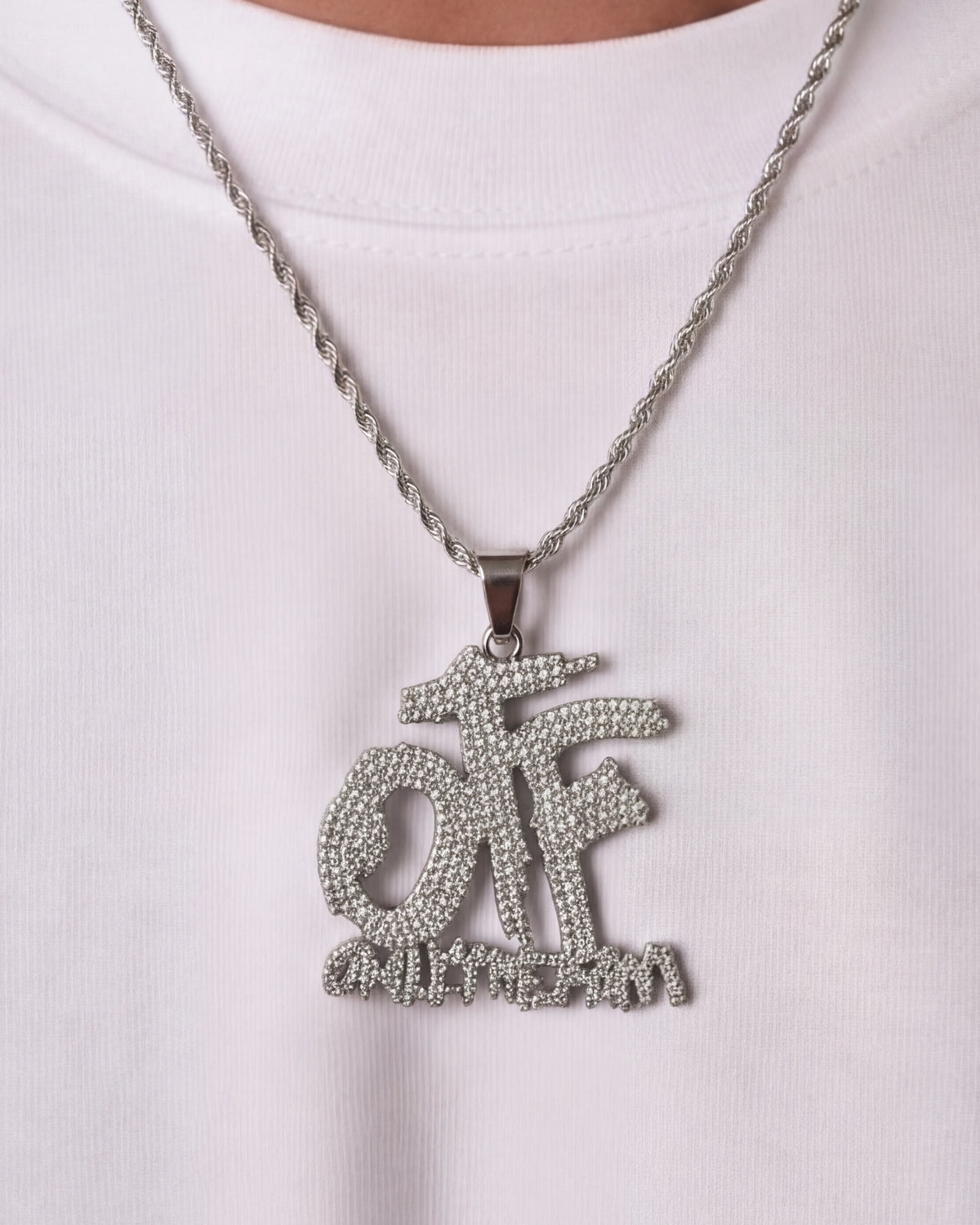 otf chain silver on model close up image