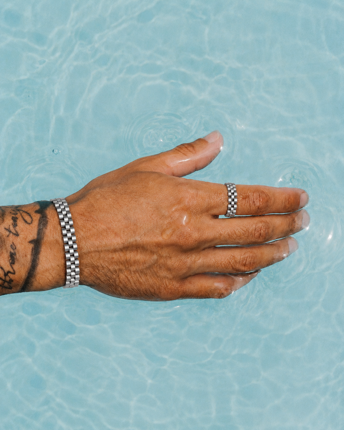 Schakel Link Set Silver waterproof on model