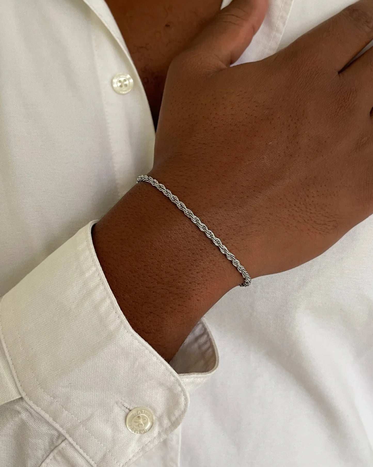 clean rope bracelet 3mm silver on model